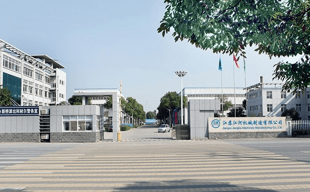 不銹鋼內襯陶瓷管采購時要注意生產(chǎn)廠家哦